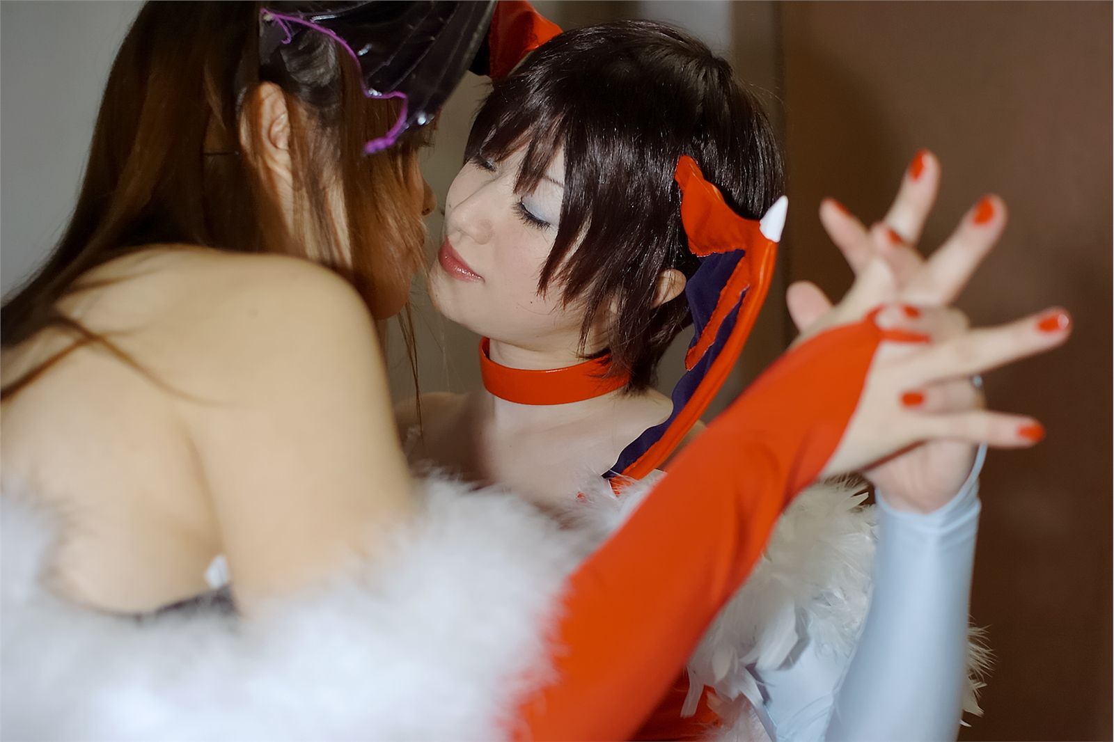 [Cosplay] 2013.04.08 Hot Lilith and Morrigan sexy Cosplay